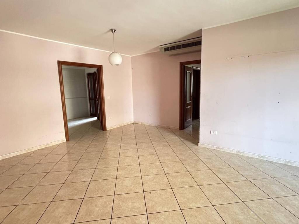 Appartamento a Caserta in Via Paul Harris - Foto 2