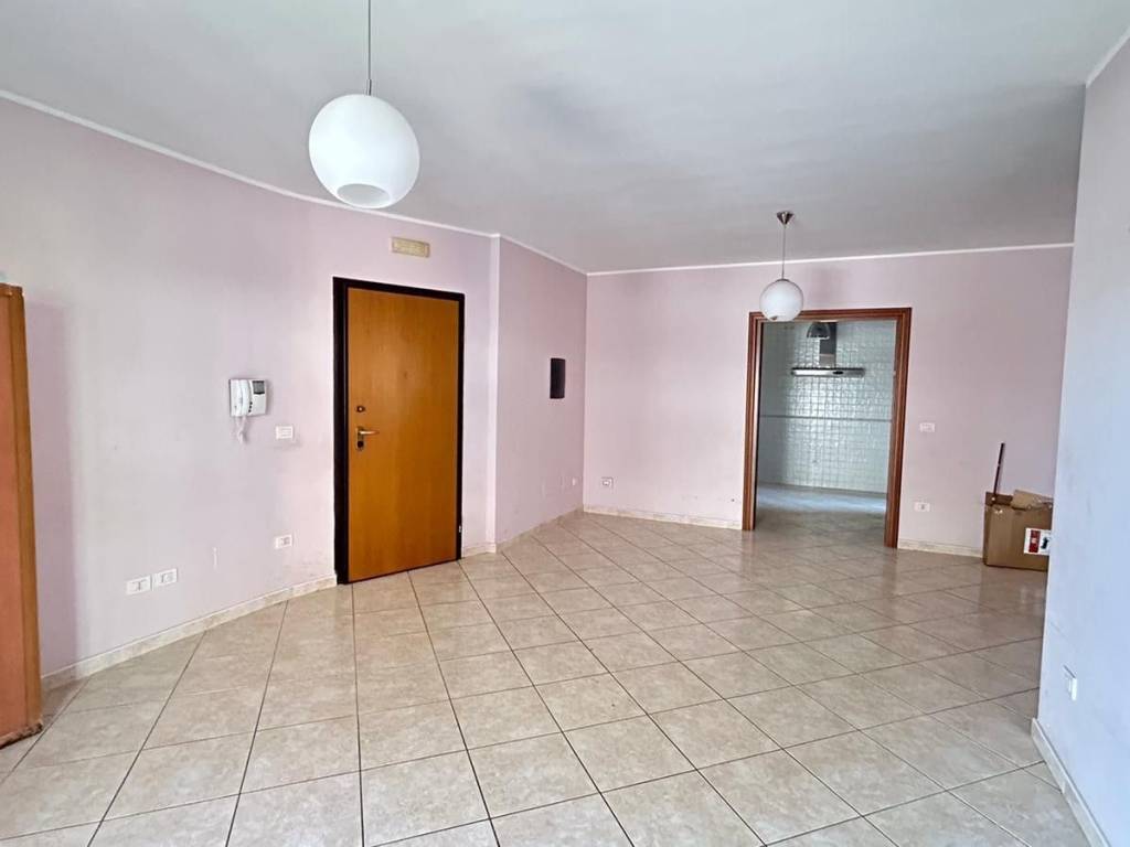 Appartamento a Caserta in Via Paul Harris - Foto 3