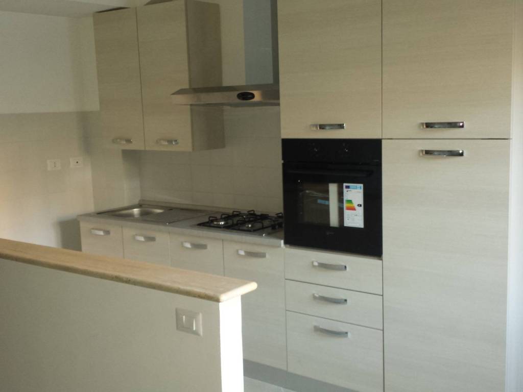 Appartamento a Frosinone in Viale America Latina, 24 - Foto 2