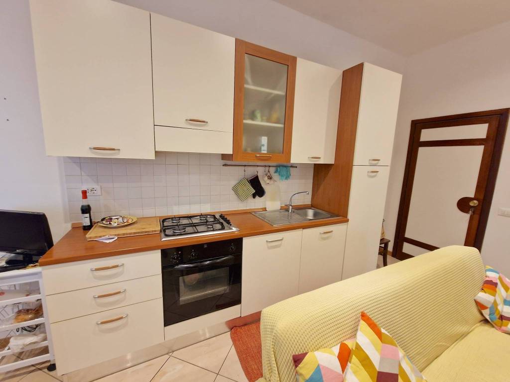 Appartamento a Riccione in Viale Arrigo Boito - Foto 2