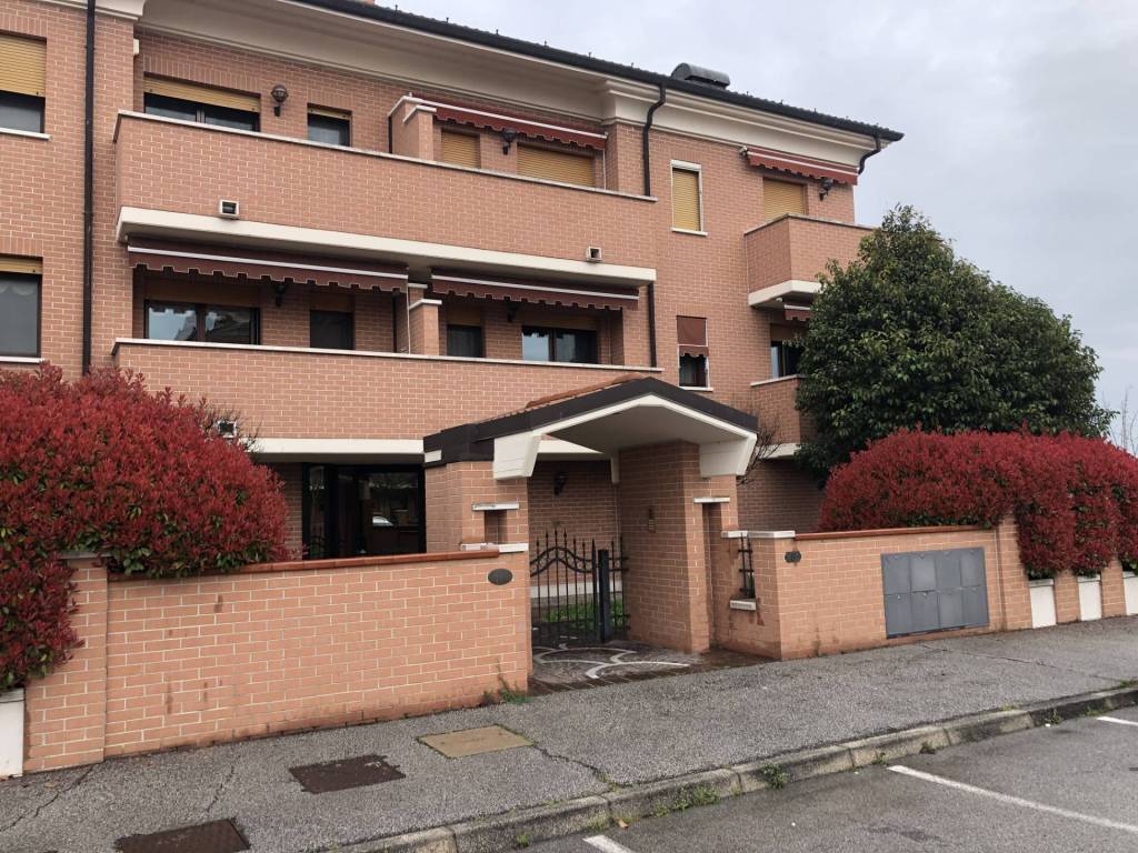 Appartamento a Ferrara in Via David Maria Turoldo, 8 - Foto 3