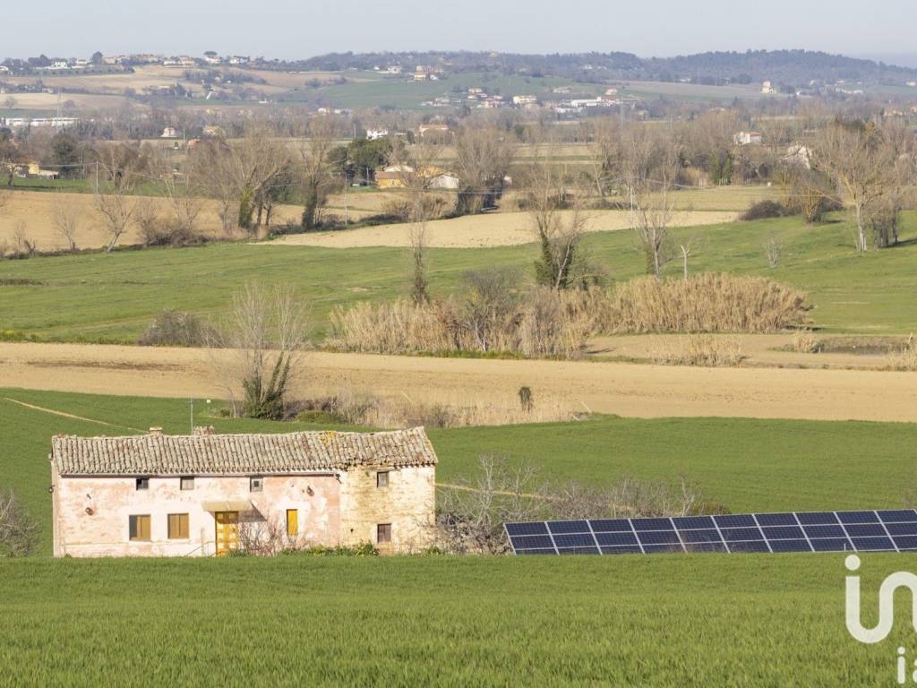 Rustico / casale a Recanati in Via Castelnuovo, 8 - Foto 2