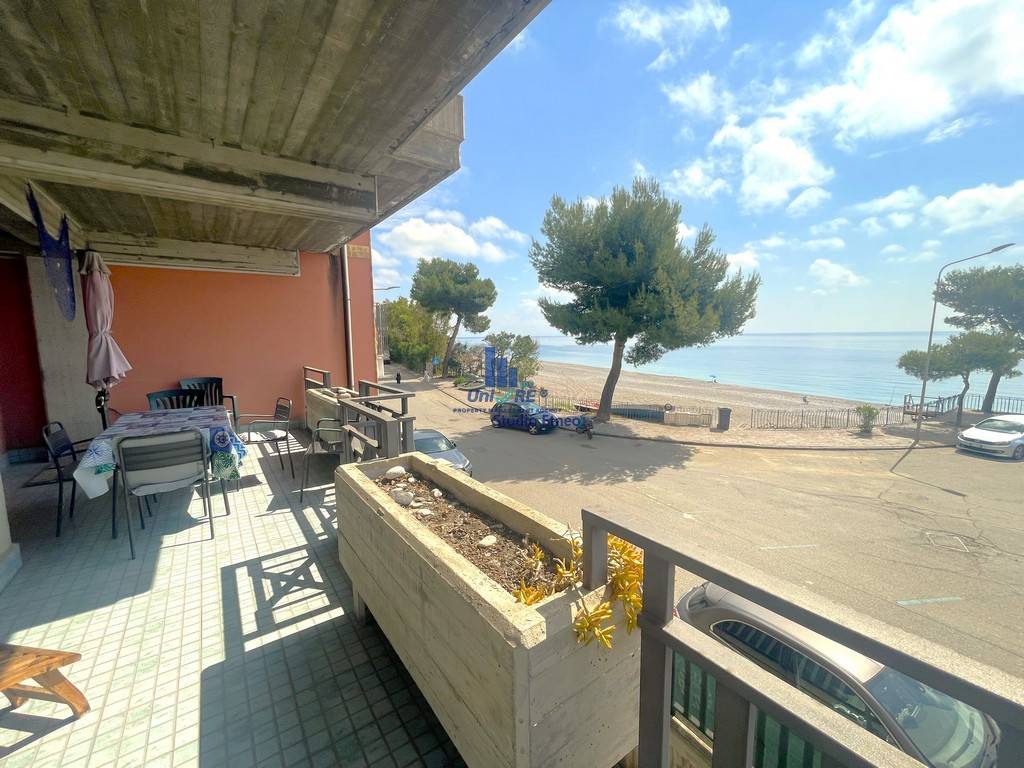 Appartamento a Taormina in Via Salvo D'Acquisto - Foto 2