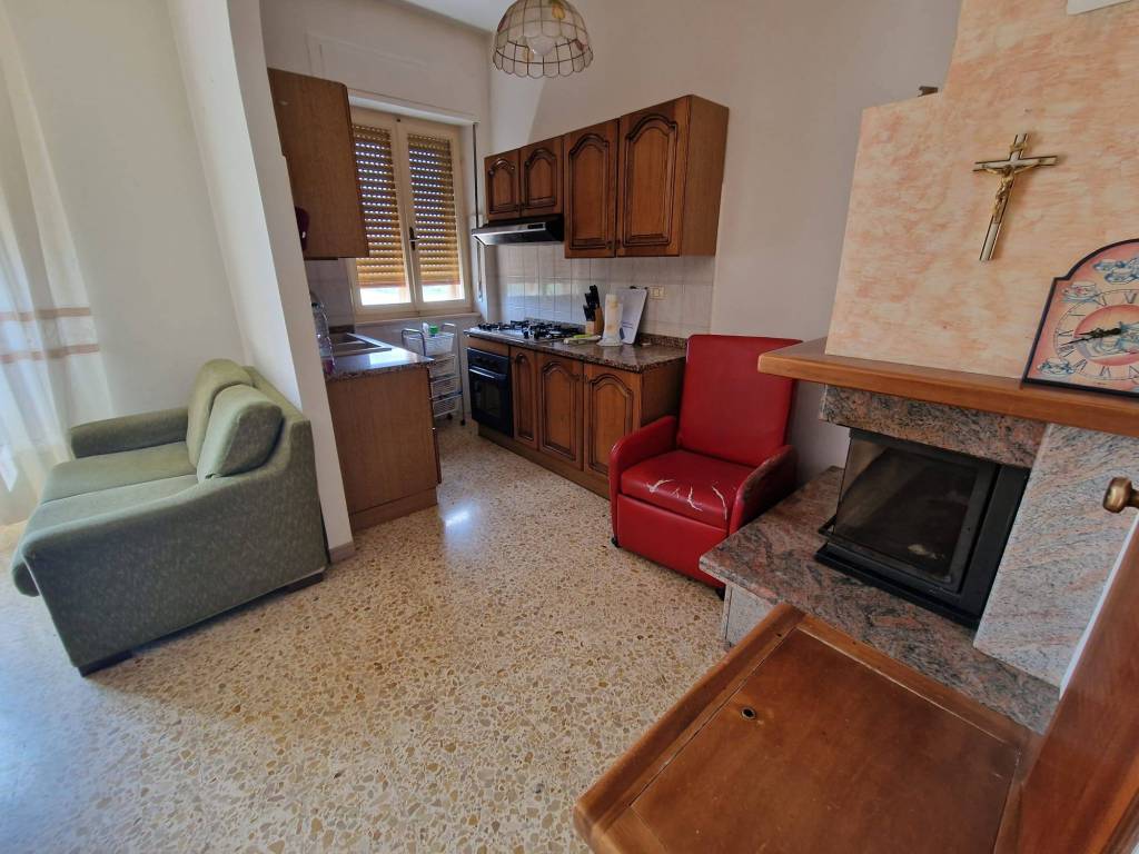 Appartamento a Treia in Contrada Chiaravalle - Foto 3
