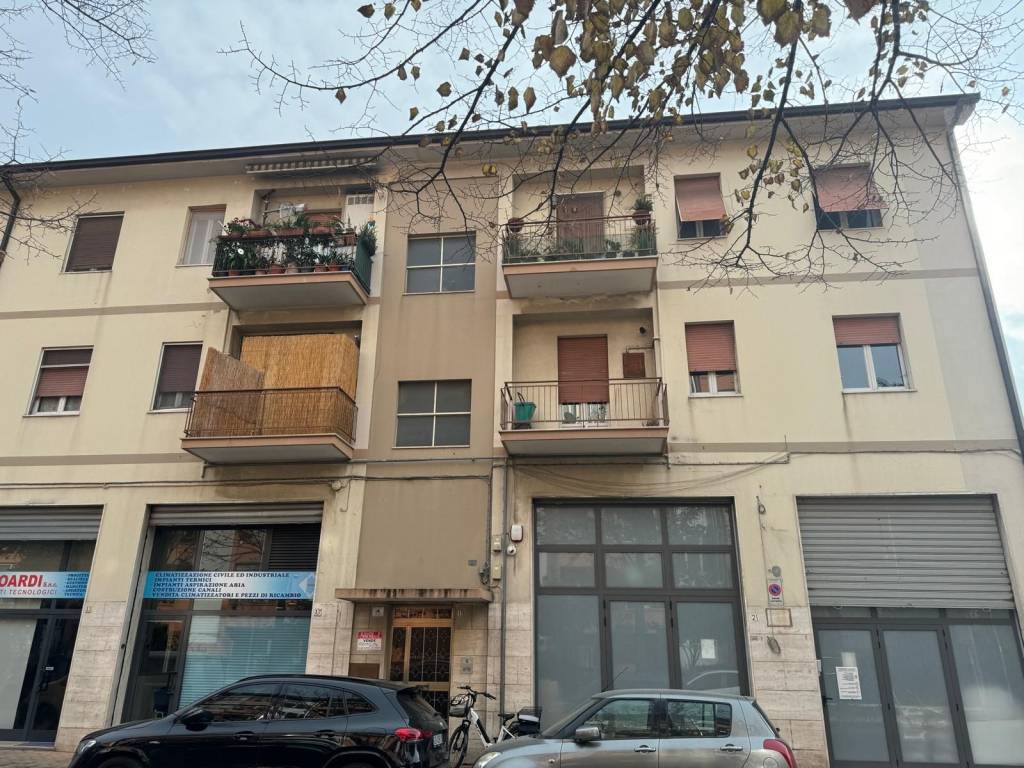 Appartamento a Pescara in Via Tavo, 19 - Foto 2