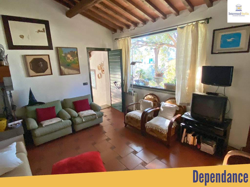 Villa a Cinigiano in Via Otranto, 10 - Foto 5
