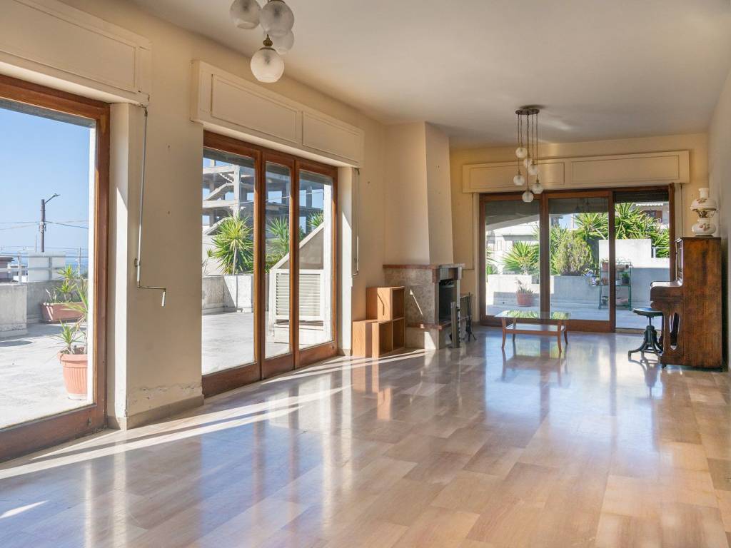 Villa a Melito di porto salvo - Foto 2