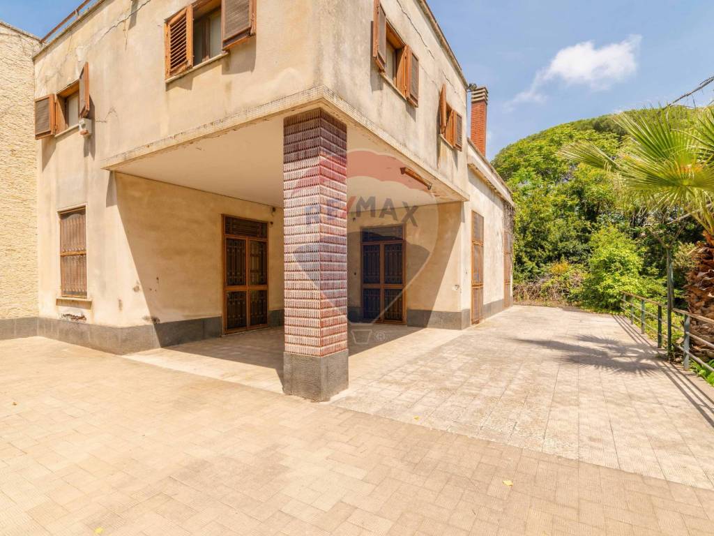 Villa a Viagrande in Via Giuseppe Garibaldi, 256 - Foto 5