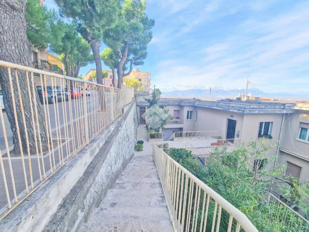 Appartamento a Chieti in Via Giuseppe Salvatore Pianell, 4 - Foto 4