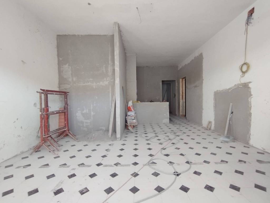 Appartamento a Quarrata in Via Corrado da Montemagno - Foto 3