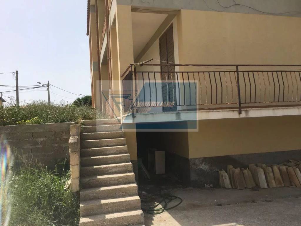 Villa a Melilli in Via Vitaliano Brancati - Foto 3