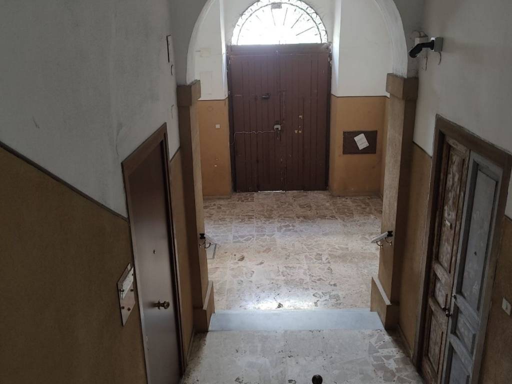 Appartamento a Taranto in Via Duca degli Abruzzi, 56 - Foto 3
