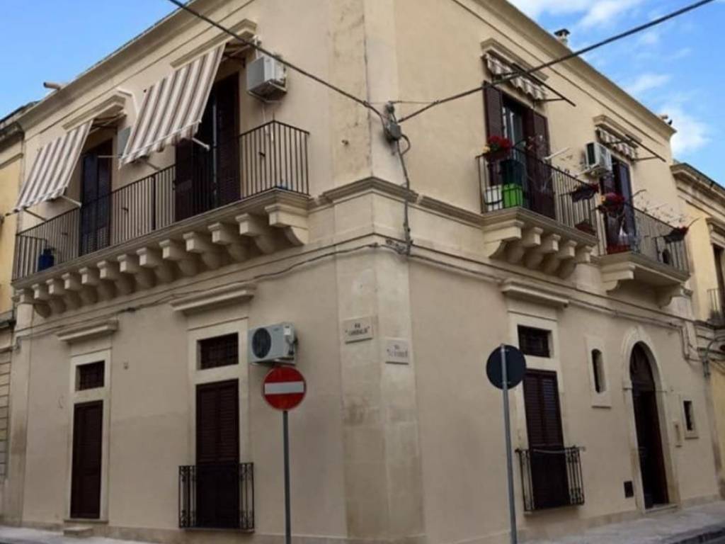 Casa indipendente a Noto in Via Gianluca Barbieri - Foto 2