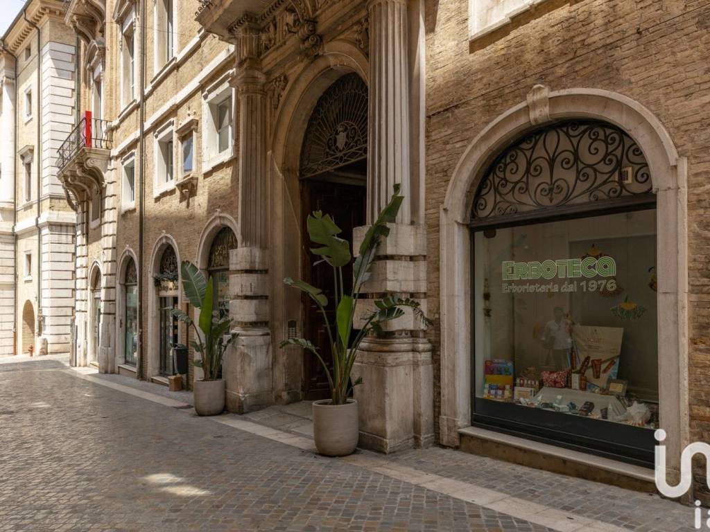 Palazzo / stabile a Ancona in Corso Giuseppe Mazzini, 7 - Foto 3