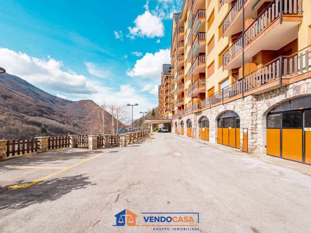 Appartamento a Limone piemonte in Viale Valleggia, 9 - Foto 3