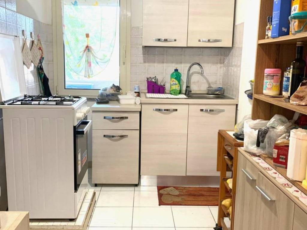 Appartamento a Carbonia in Via Sebastiano Satta, 181 - Foto 2