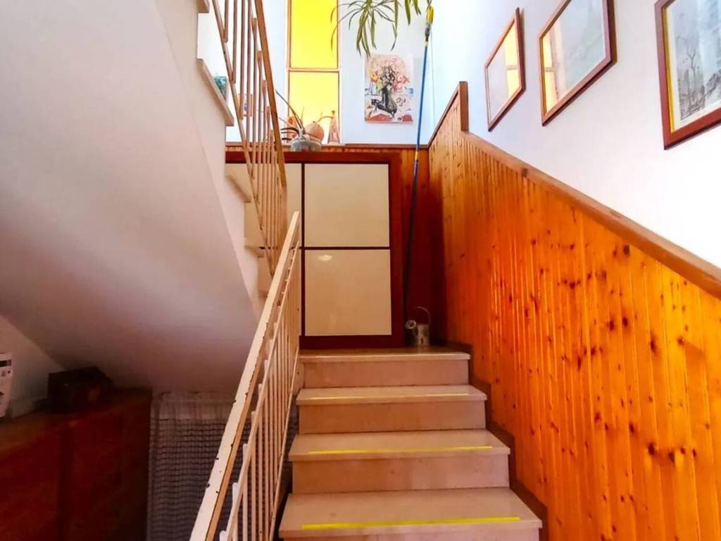 Villa a Casalino in Via Ezio Roncaglione, 13 - Foto 2