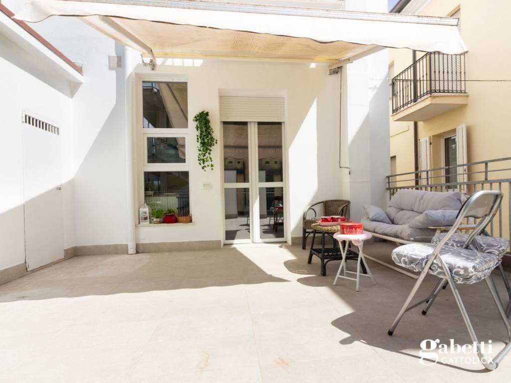 Appartamento a Cattolica in via oberdan, 19 - Foto 2