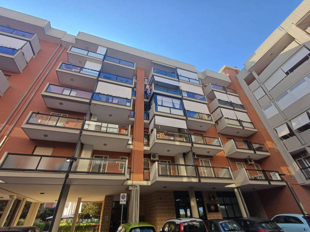 Appartamento a Valenzano in Via Madre Teresa di Calcutta - Foto 2