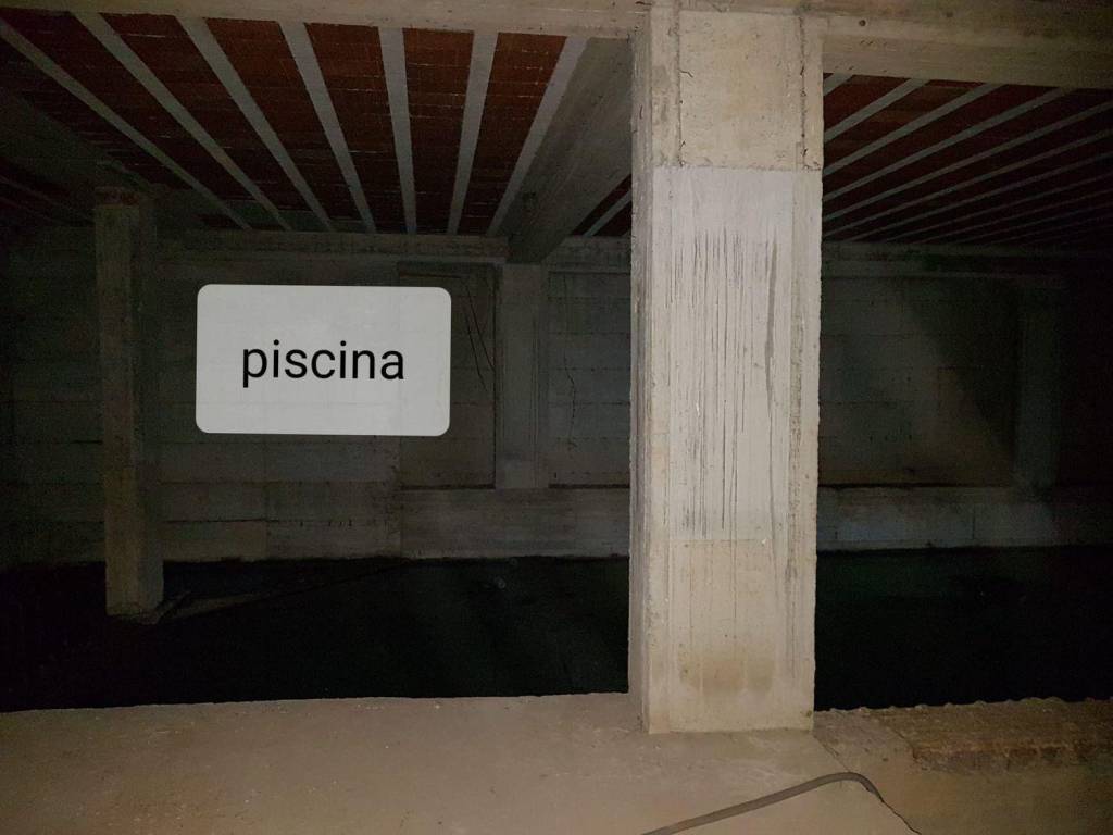 Palazzo / stabile a Barcellona pozzo di gotto in Via Oreto s.n.c - Foto 4