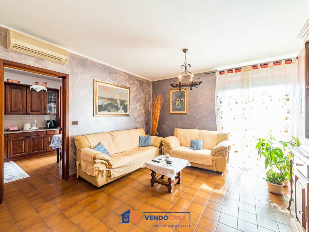 Appartamento a Bra in Via Velso Mucci, 22 - Foto 5