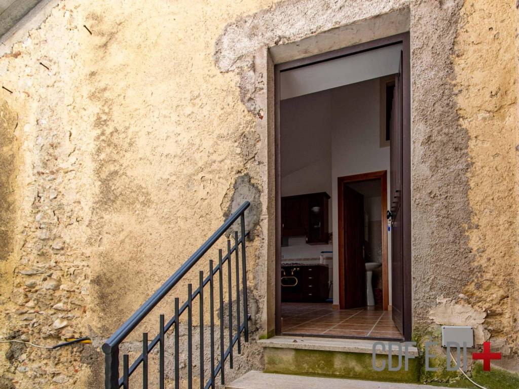 Appartamento a Longone sabino in Strada Comunale Longone Roccasinibalda - Foto 5
