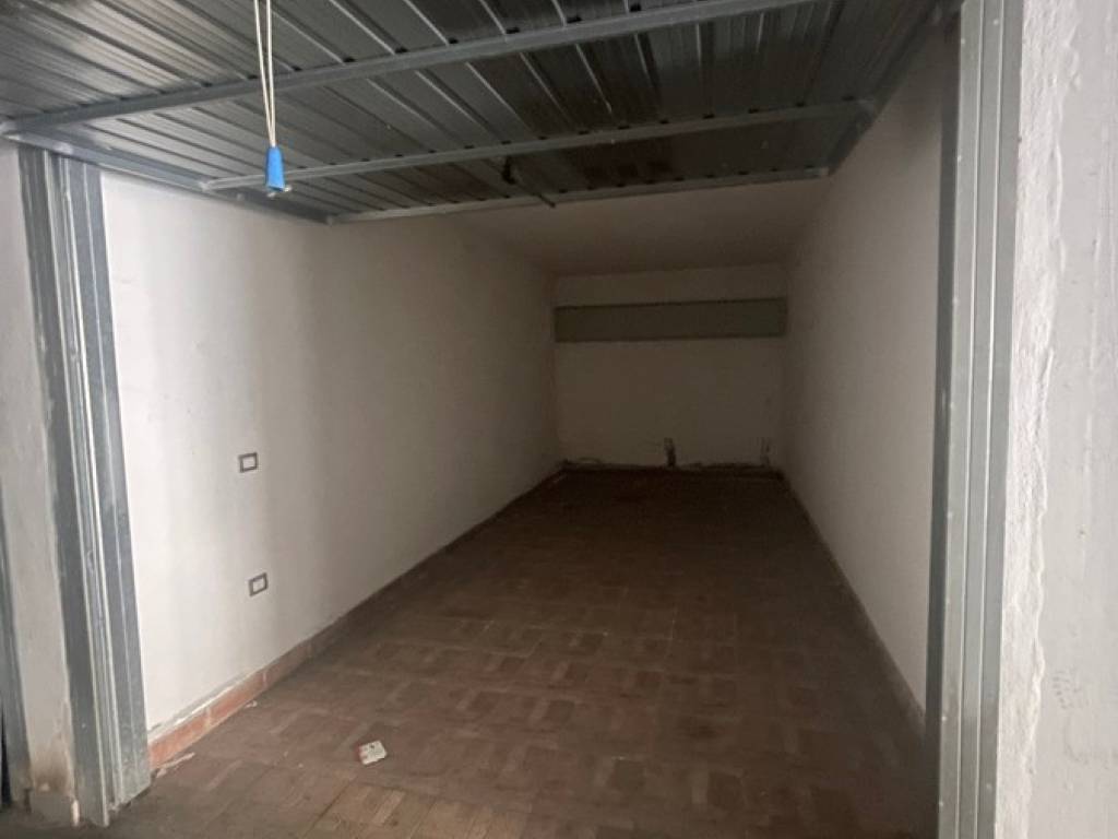 Box / garage a Terralba in via marceddi, 33 - Foto 3
