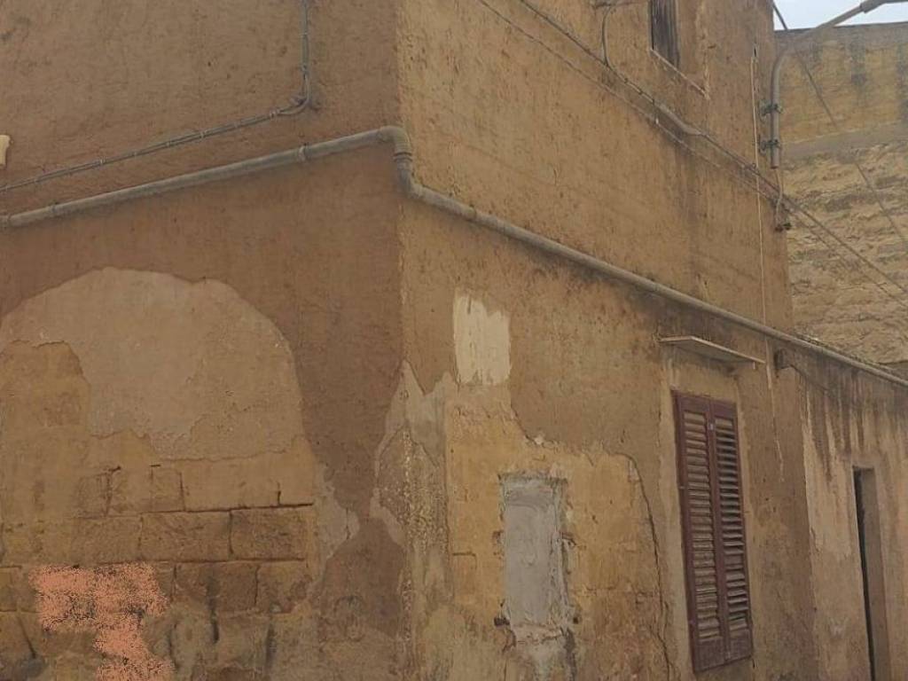 Casa indipendente a Castelvetrano in via Trento, 1 - Foto 2