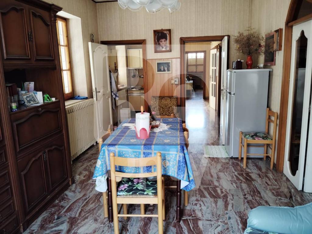 Casa indipendente a San paolo di civitate in Via Giuseppe Ungaretti - Foto 3