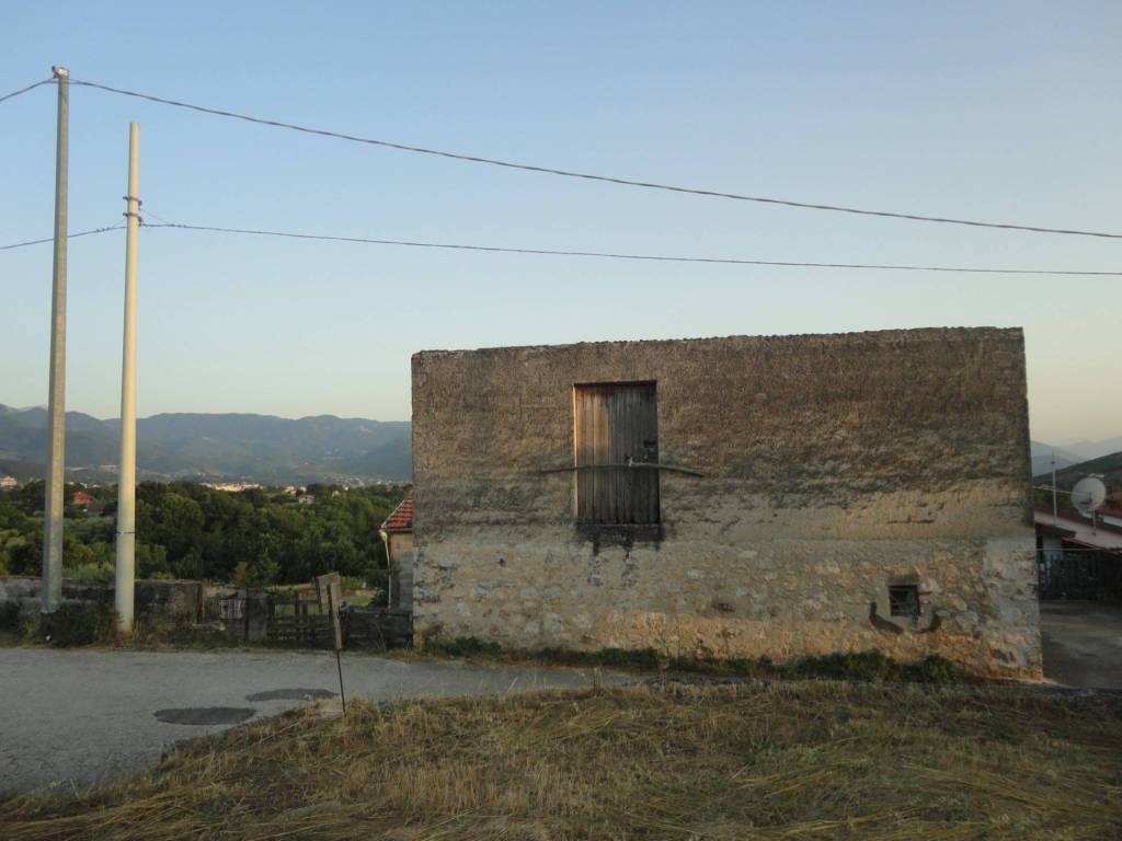 Rustico / casale a Isernia in Località Colle Cioffi - Foto 2