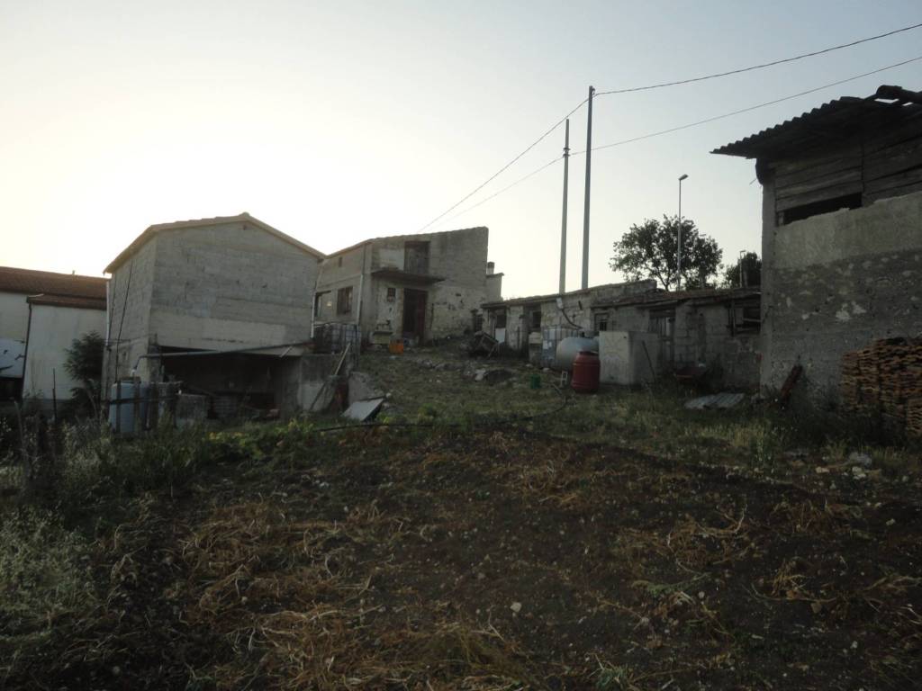 Rustico / casale a Isernia in Località Colle Cioffi - Foto 4