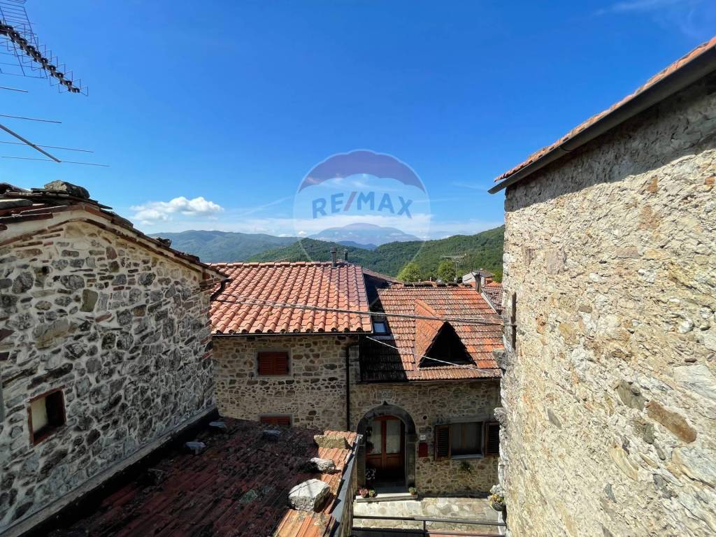 Casa indipendente a Bagni di lucca in Loc. Vizzata, - Foto 5