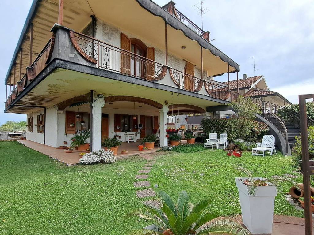 Villa a Ortona in Via Macinini - Foto 2