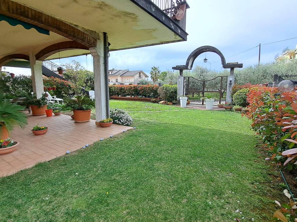 Villa a Ortona in Via Macinini - Foto 4