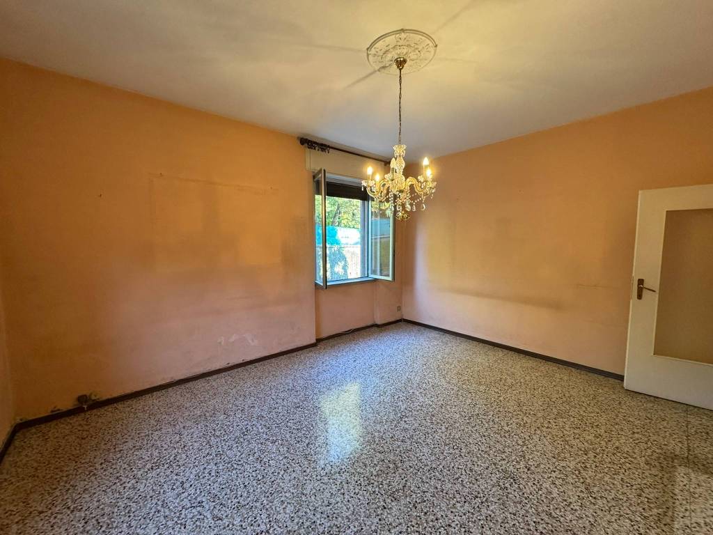 Appartamento a Arona in Via Verbano, 46 - Foto 5