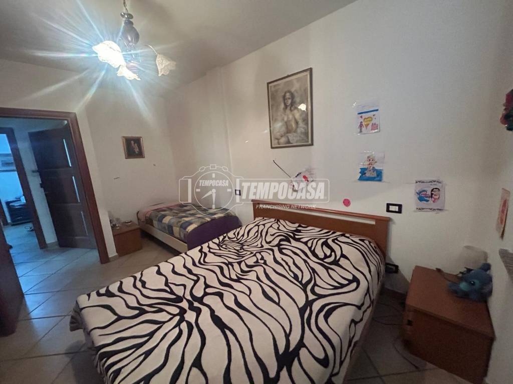 Villa a Azzano d'asti in Via Stradale per Asti 250 - Foto 4