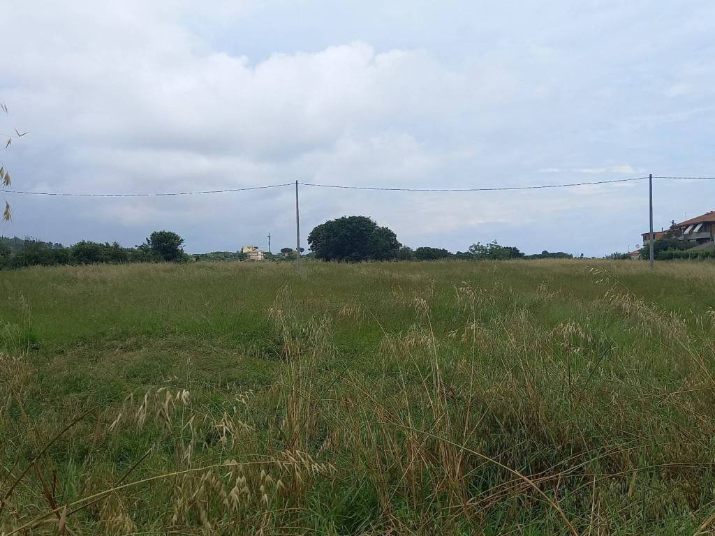 Terreno a Civitanova marche in Via Civitanova - Foto 3