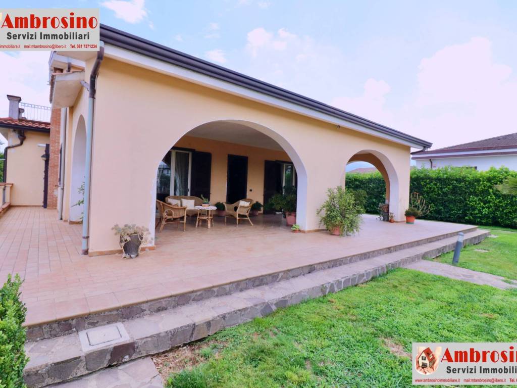 Villa a Dugenta in Via Calabroni, 3 - Foto 5