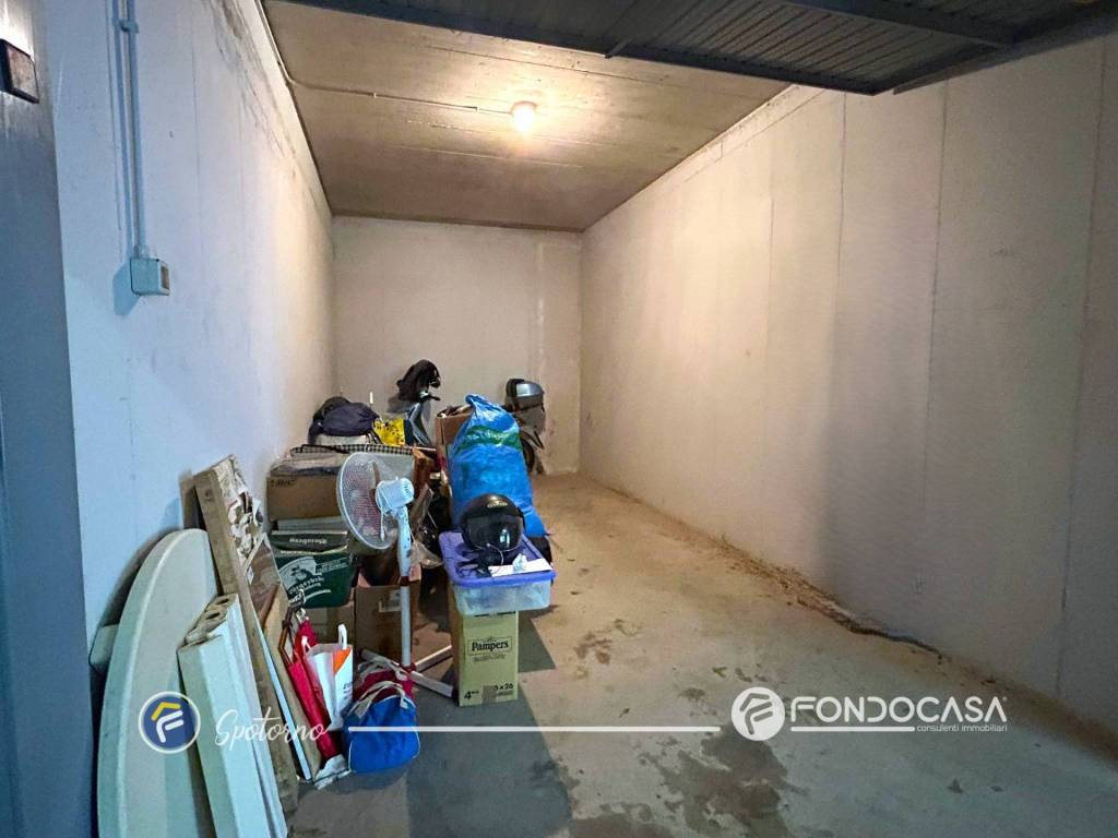 Box / garage a Spotorno in Via Laiolo - Foto 3