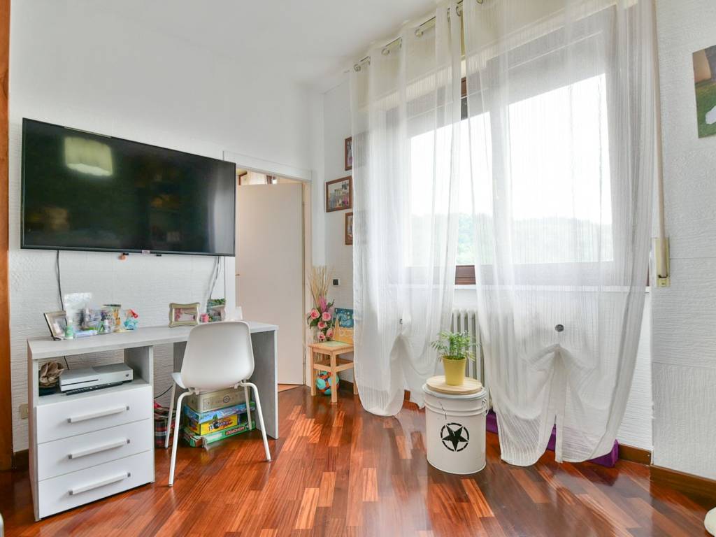 Appartamento a Oggiono in Via Papa Giovanni XXIII, 18 - Foto 2