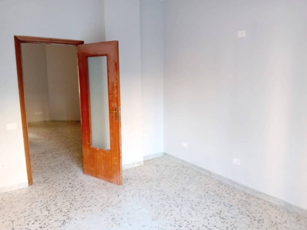 Appartamento a Salerno in Via Irno - Foto 4
