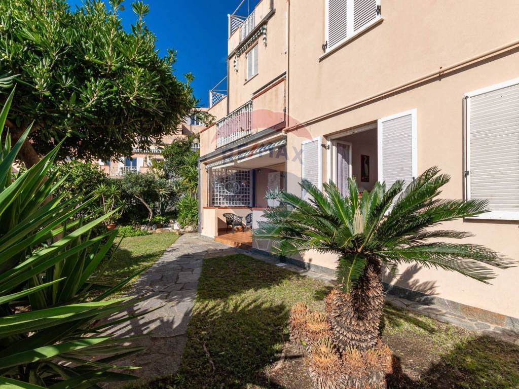 Appartamento a Varazze in Via San Giovanni, 22 - Foto 2