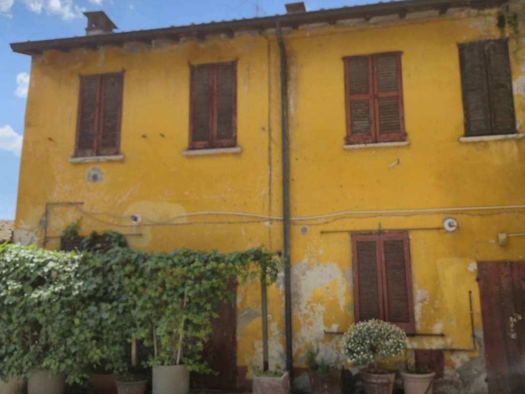 Casa indipendente a Secugnago in Piazza Giacomo Matteotti - Foto 5