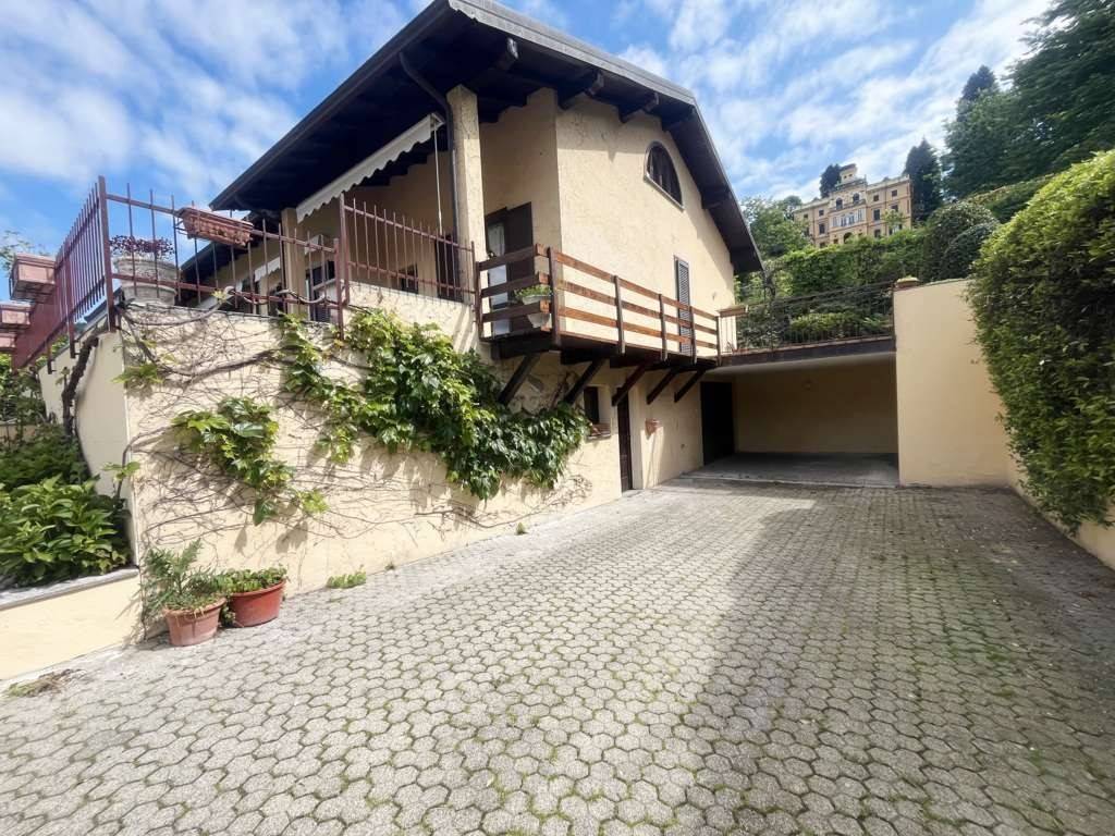 Villa a Miasino in Via per Armeno - Foto 2