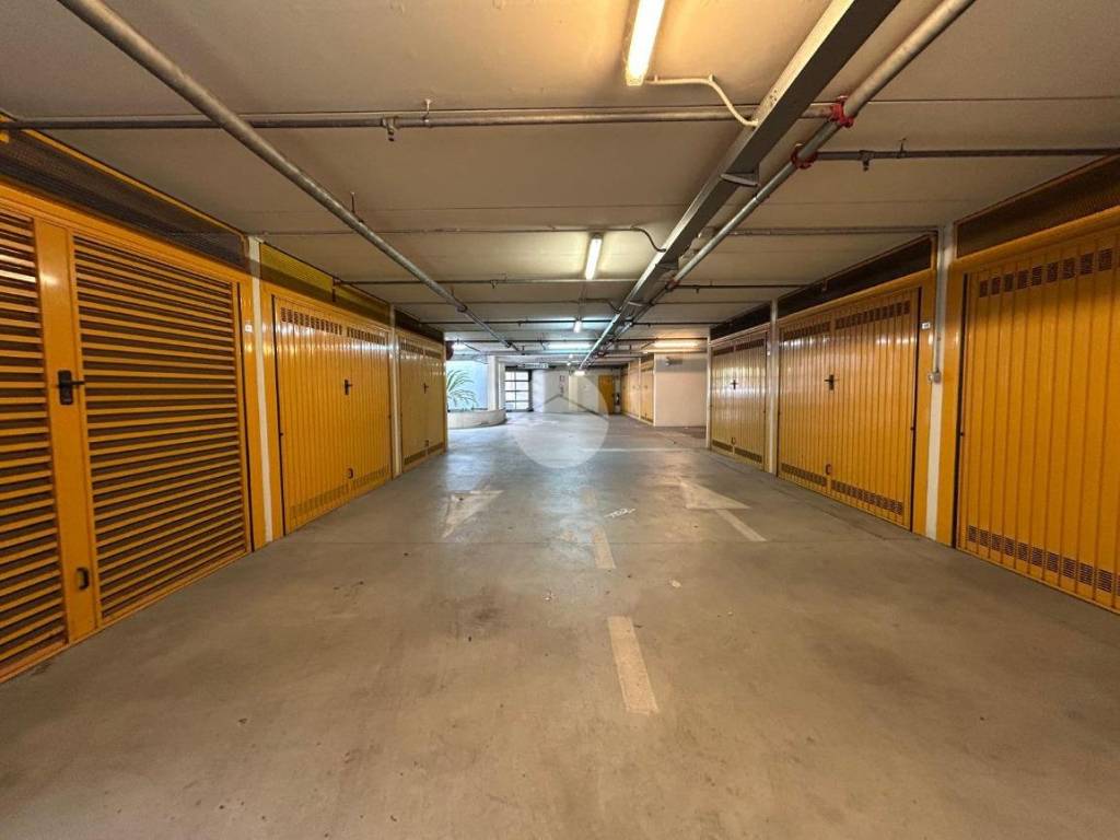 Box / garage a Savona in Corso Giuseppe Mazzini, 144 - Foto 5