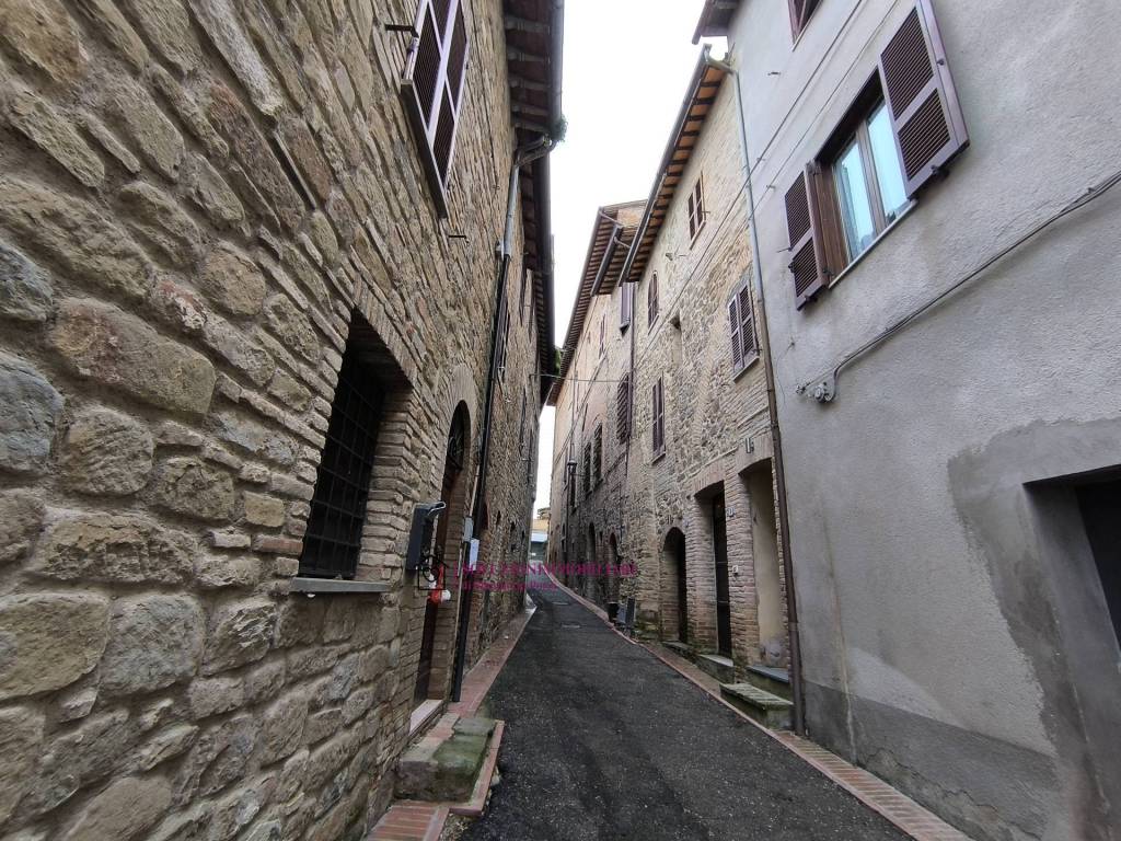Box / garage a Bettona in VIA BEATO PIETRO, 7 - Foto 5