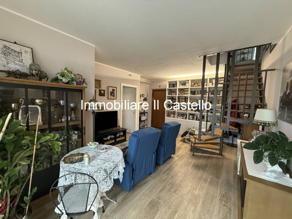 Appartamento a Castiglione del lago in Via Formentano - Foto 5