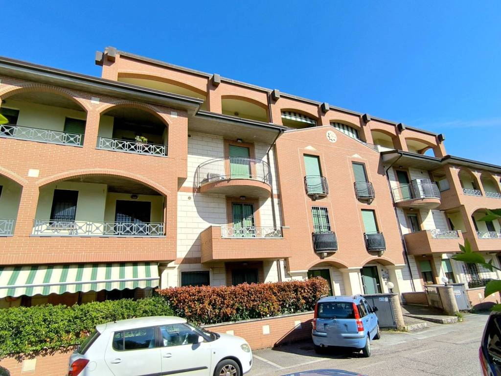 Appartamento a Bastia umbra in Via Enrico Fermi - Foto 3