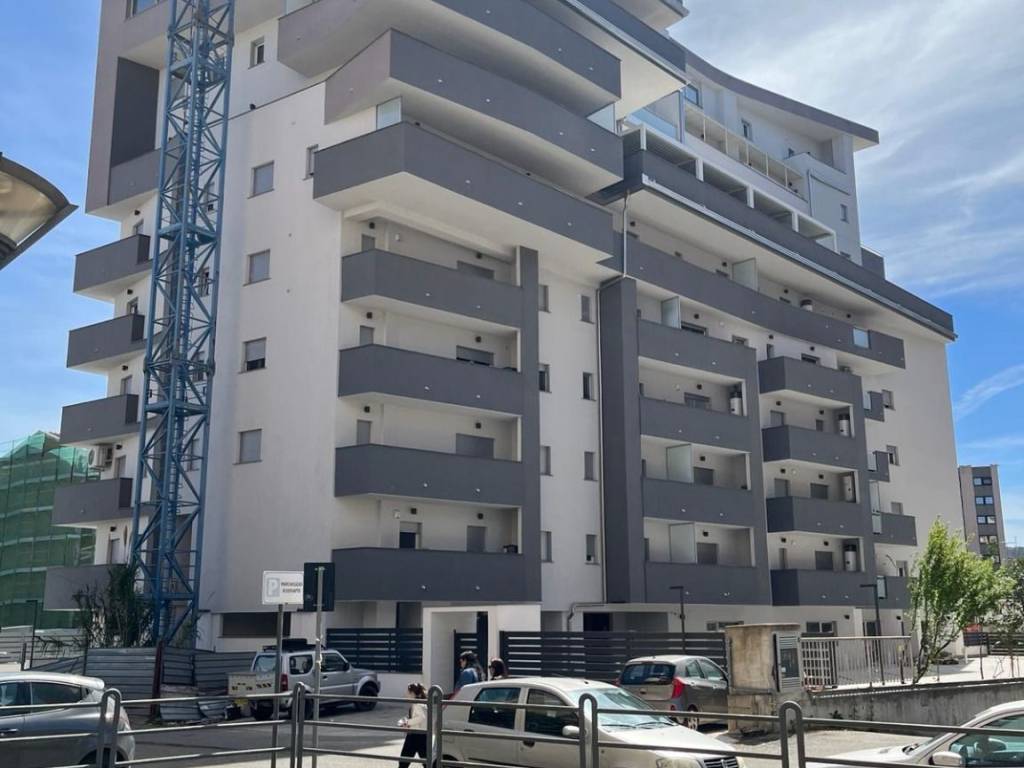 Appartamento a Cosenza in Via Cesare Curcio - Foto 3