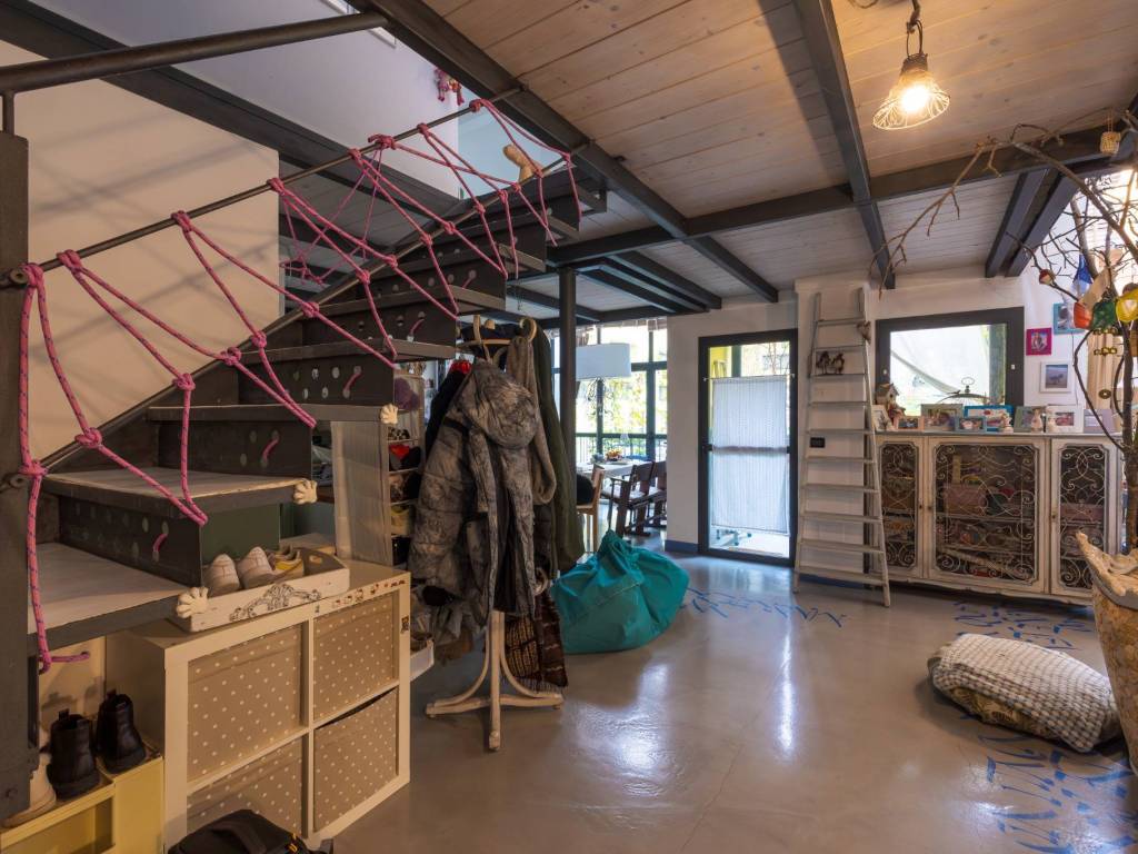 Loft / open space a Cameri in Via Michelangelo Buonarroti, 17 - Foto 2